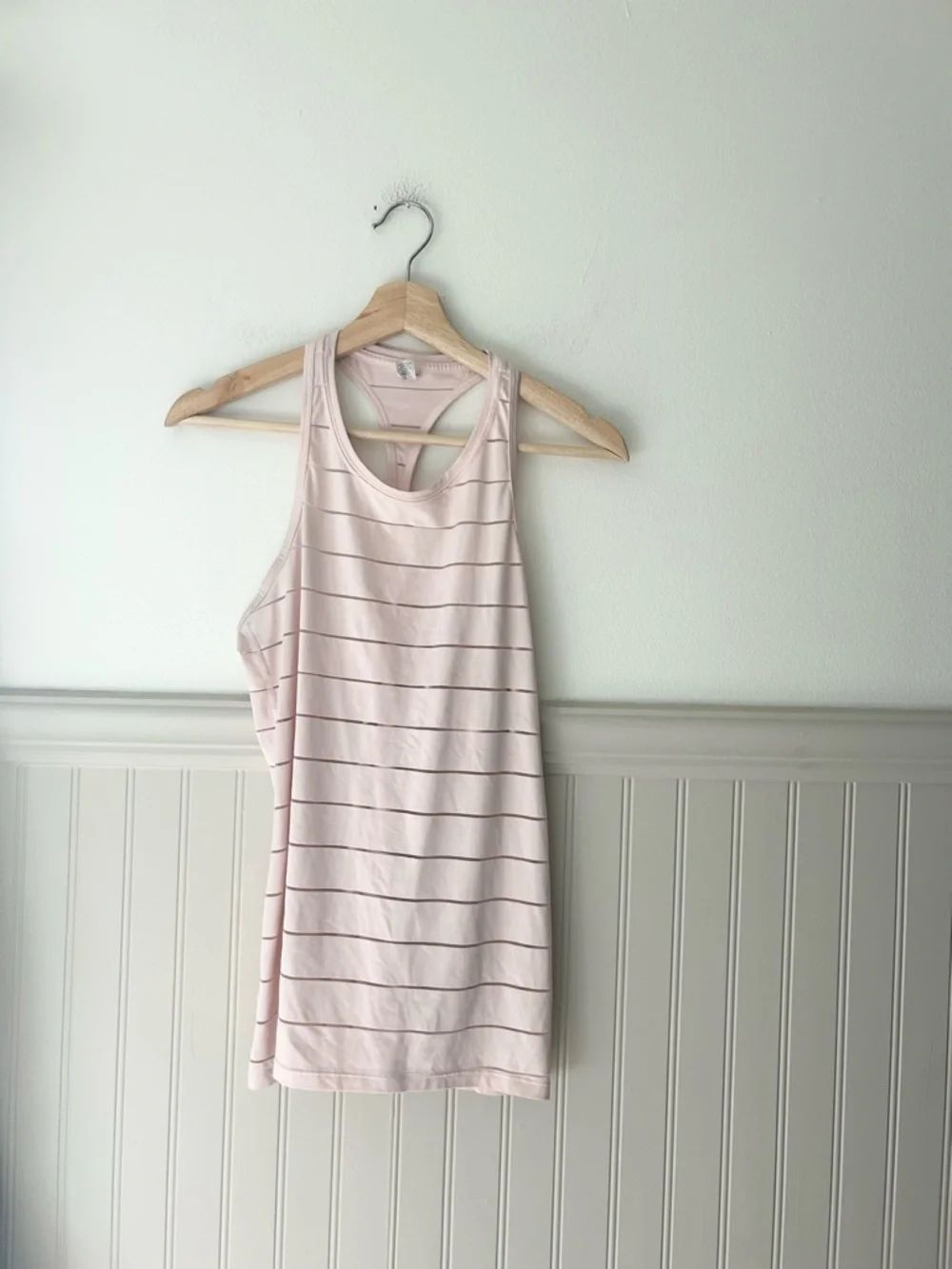 Athleta Light Pink XS Stripe Mesh Chi Tank Racerback Workout Top - Picture 2 of 8